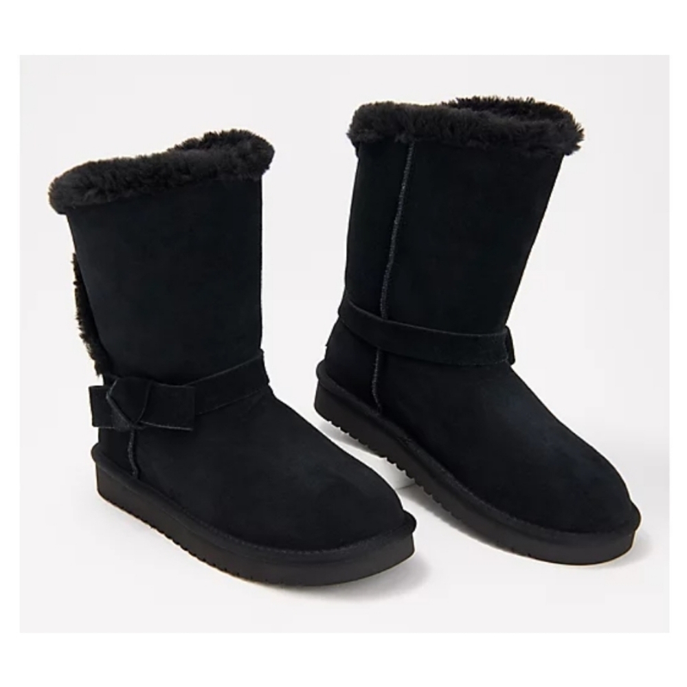 Koolaburra by UGG Arlena Short | Bow, Black Boot - Size 6W - BRAND NEW